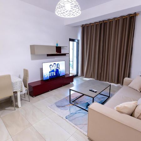 Happy Home Central 1 Tirana Exterior photo