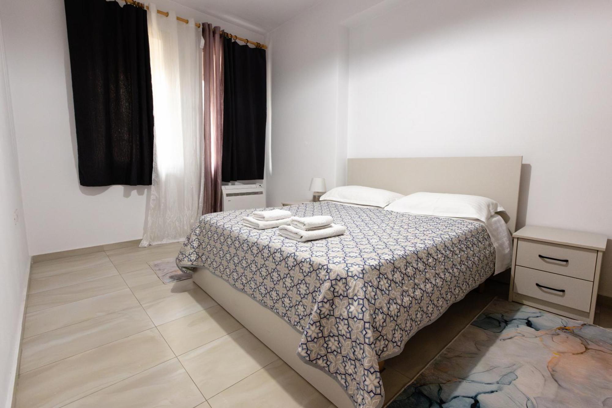 Happy Home Central 1 Tirana Exterior photo