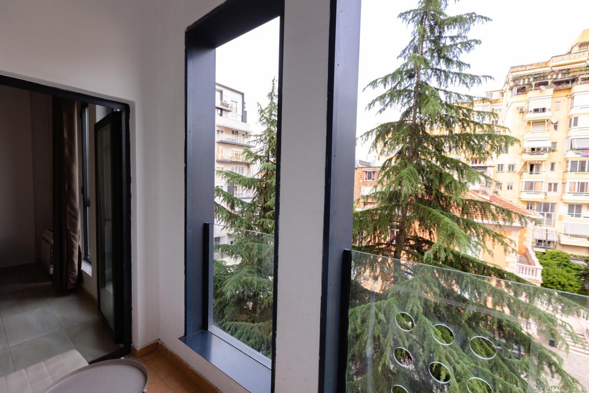 Happy Home Central 1 Tirana Exterior photo