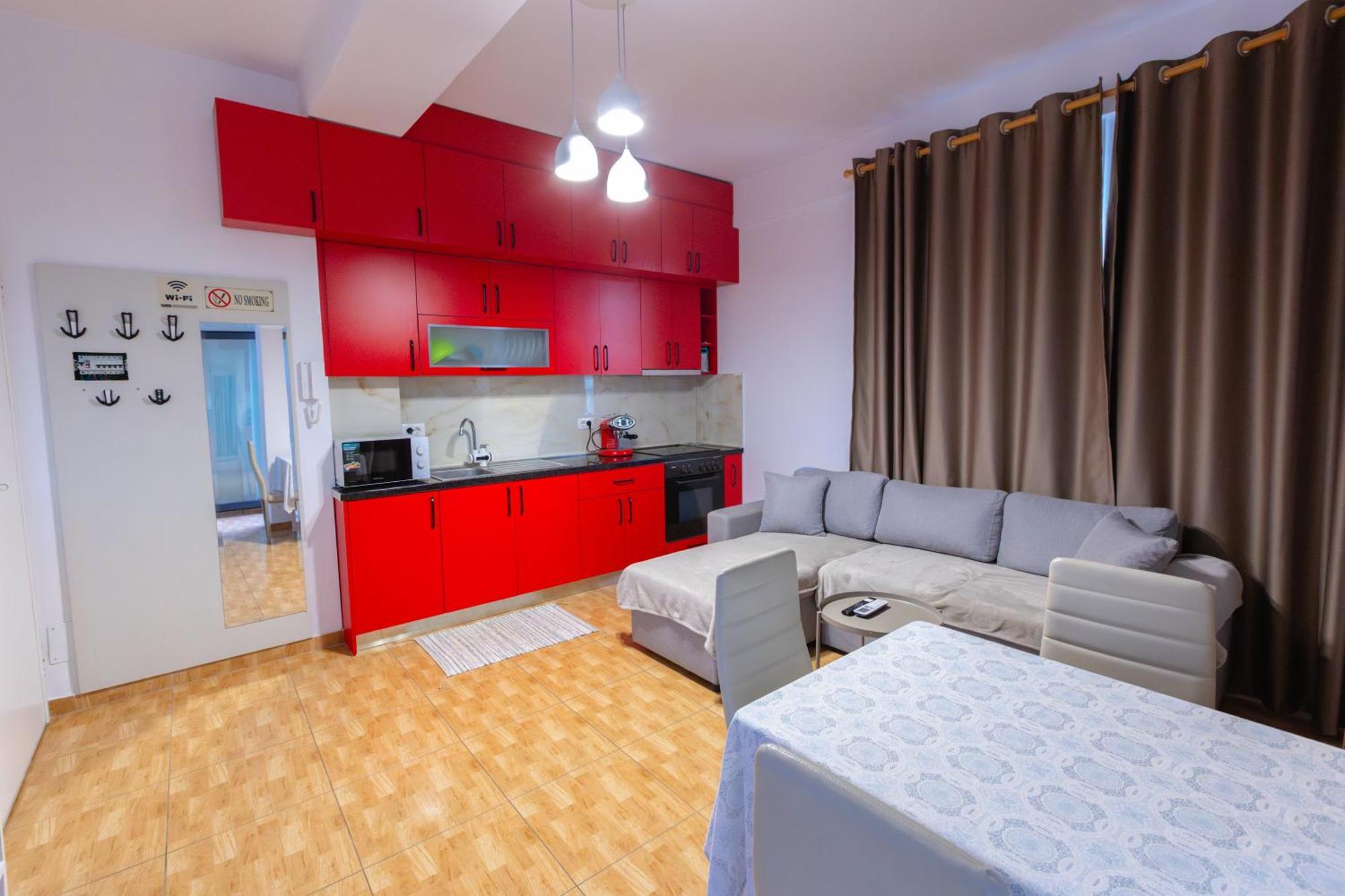 Happy Home Central 1 Tirana Exterior photo